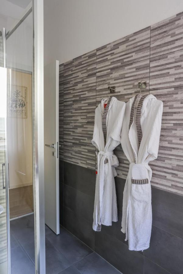 Ferienwohnung Fiorina Saronno Exterior foto